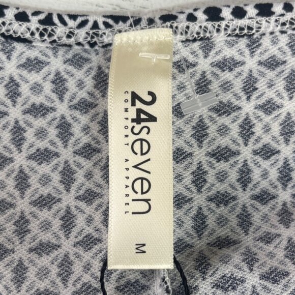 24Seven Geometric Print Top Shirt Womens Medium Black White New - Picture 7 of 10